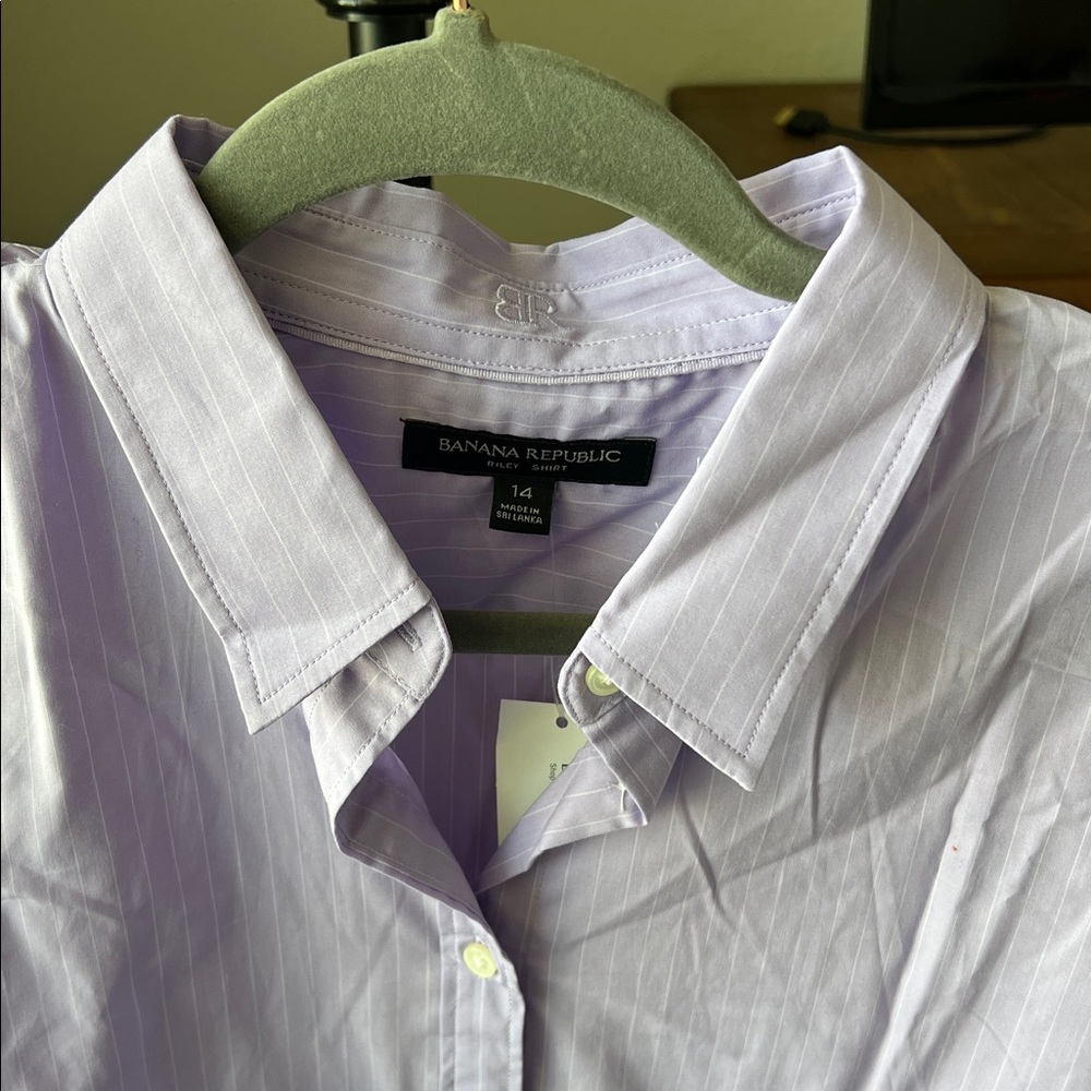 Banana Republic Riley Button Down - Picture 3 of 5
